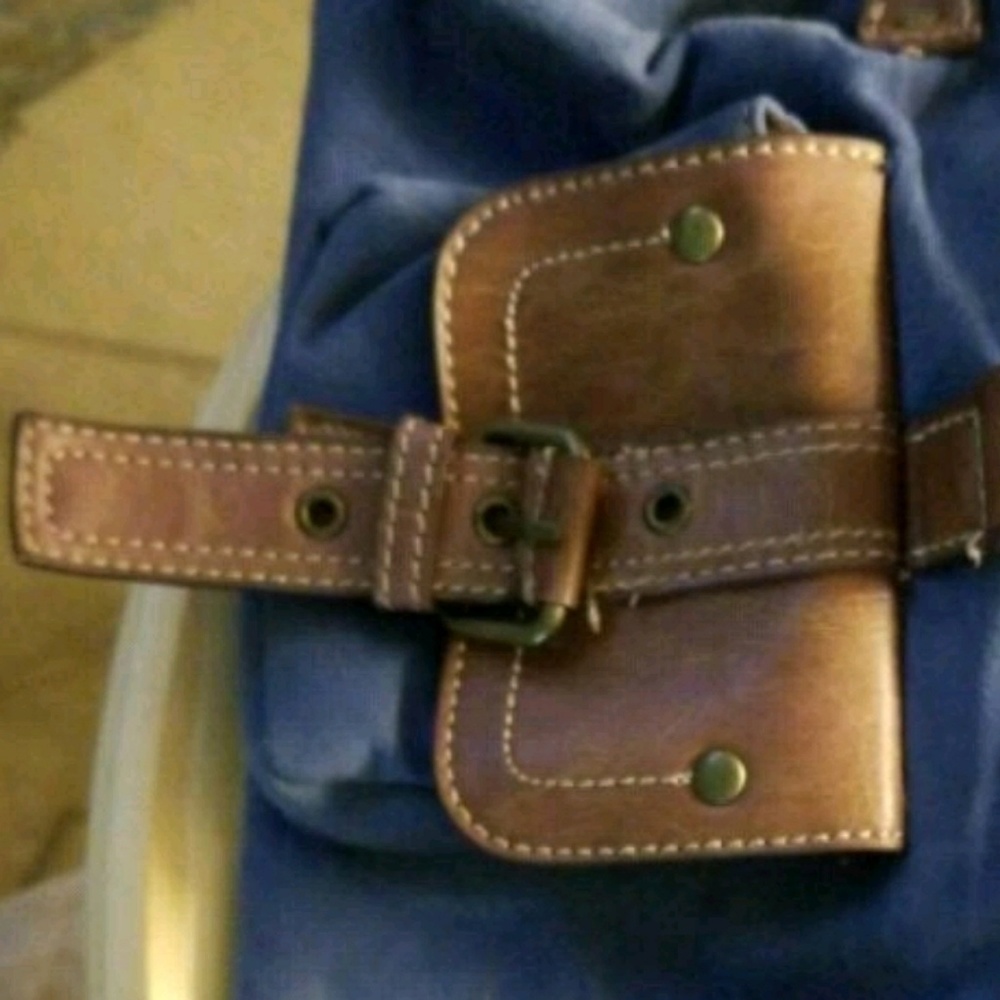 Purse - Picture 2 of 4